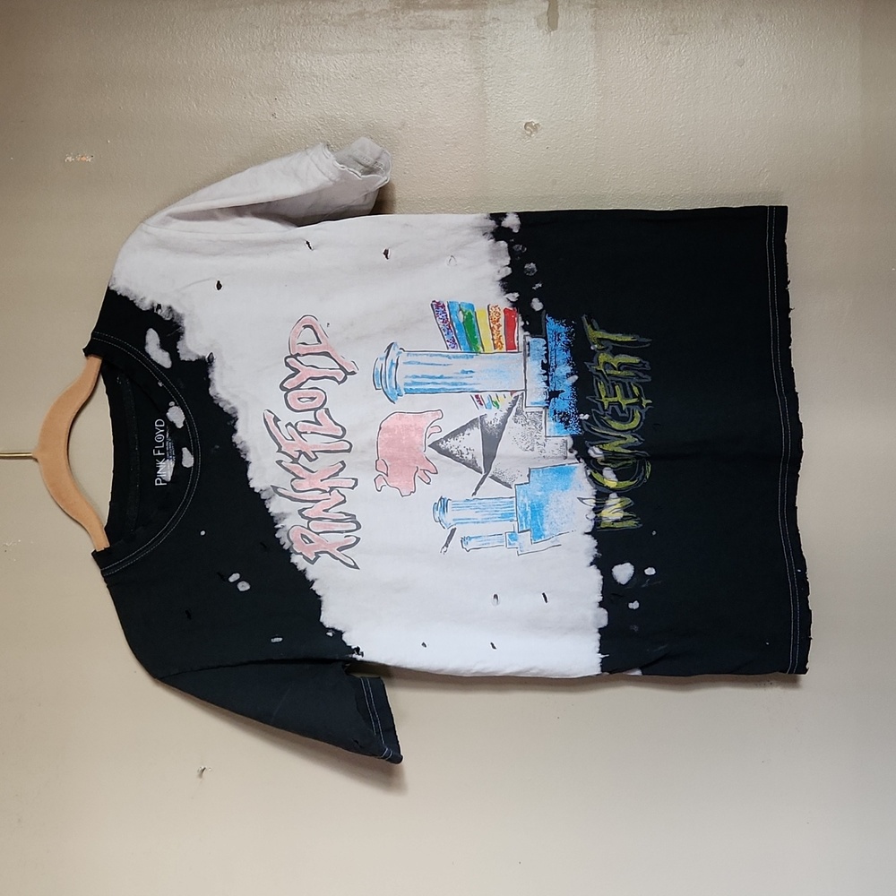 Pink Floyd in Concert Tee